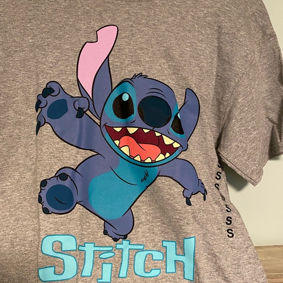 2/$25 NWT Disney Stitch Grey T-shirt SMALL - Picture 2 of 5